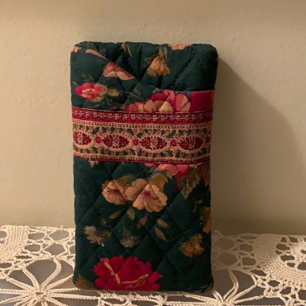 Vera Bradley Eyeglass Cover Pre owned pine green theme